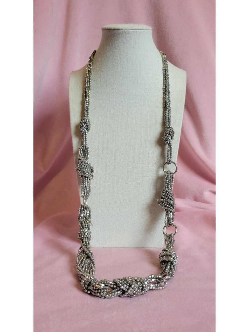Silver Tone Twisted Chunky Hand Knotted Bead Cluster Statement Necklace N1A